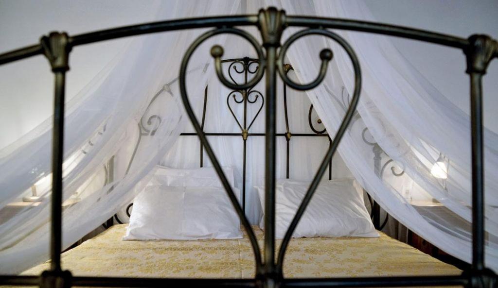 Abramis Rooms Mitáta 외부 사진