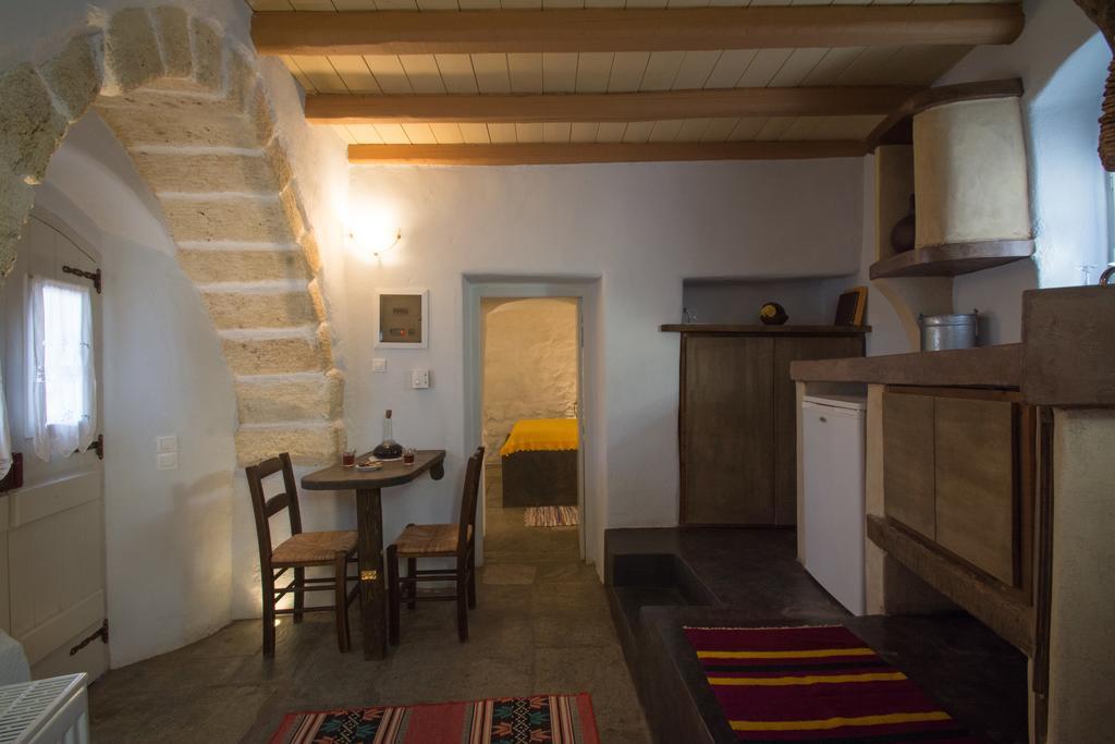 Abramis Rooms Mitáta 외부 사진